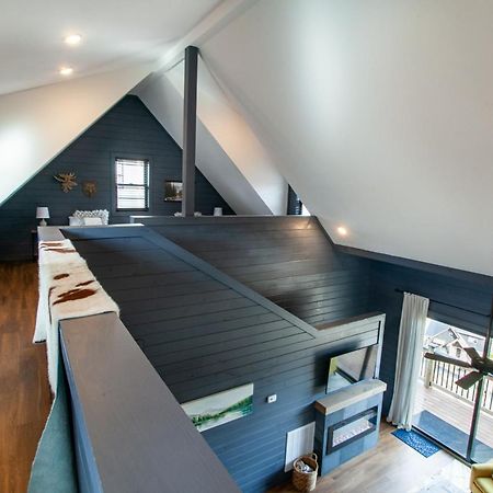 Chalet Amelia Lake View Hottub Fireplace Arcade Dandridge Exterior foto